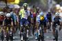 Biniam Girmay (Intermarché) overraskede topsprinterne og vandt tredje etape af Tour de France.