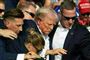Donald Trump med blod i ansigtet