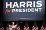 Kamala Harris på scenen