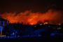 Brand og røg over byen