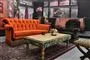 Den velkendt orange sofa