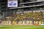 brøndbyfans med stort banner