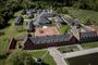 Herlufsholm Kostskole ligger ved Næstved på Sydsjælland. Der har været fokus på trivslen på skolen efter en TV 2-dokumentar fra 2022 om mobning og vold. (Arkivfoto).