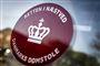 skilt på retsbygning