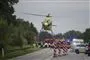 en helikopter i luften