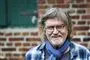 en smilende mand