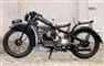 en gammel motorcykel