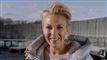 tv-værten Lene Beier i stpr frakke