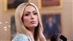 Nærbillede af alvorlig Paris Hilton