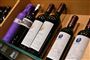 Vine i en kasse 