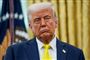 donald trump med gult slips