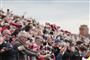 Jublende fodboldfans på tribune
