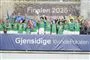 kvindeligt fodboldhold i grønt