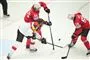 ishockeyspillere på isen