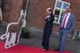 ET æsel i pap og mette frederiksen