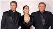 Mads Mikkelsen, Caterina Murino og Daniel Craig på en rød løber. 