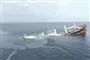 skib synker på havet