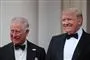 kong charles og donald trump poserer 