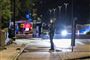 Politiet fik anmeldelsen om skud klokken 00.13 og rykkede derefter ud til Lyngbyvej.