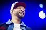 Will Smith smiler fra en scene