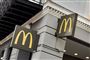 skilte på mcdonalds-restaurant