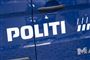 politibil med påskriften politi
