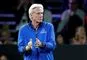 Bjørn Borg med blå trøje på en tennisbane