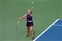 tennisspiller gør klar til at serve