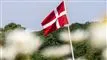 dannebrog på flot blå himmel