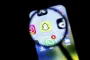 en smartphone med sociale apps