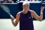 tennisspiller i aktion