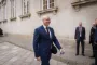 Mand i jakkesæt