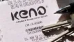 keno-kupon og et bundt nøgler