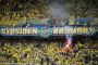 dumme fodboldfans laver ballade på tribune