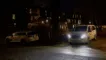 politibiler i mørke