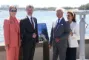 Frederik og Mary står i venstre side mens carl Gustaf og Silvia står til højre med udsigt over Øresund