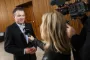 mand interviewes af tv 