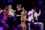 glade dansere efter finale