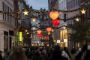 Strøget med juleudsmykning og en MC Einar'sk folkevandring
