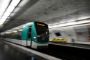 Tre kvinder er anden juledag blevet stukket ned på tre forskellige metrostationer i Paris - Arts-et-Métiers, République og Opéra, der ligger på metroens linje 3. Alle tre blev kun lettere såret, erfarer avisen Le Parisien. (Arkivfoto)