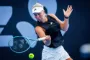 tennisspiller i aktion
