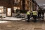 Politiet er til stede ved en ejendom i Engelstedsgade på Østerbro i København tirsdag aften.