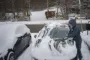 børn leger i sne