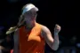 tennisspiller i aktion