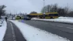 Politifolk ved bybus