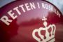 Rødt emaljeskilt til retten i Roskilde
