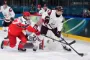 ishockeyspillere på isen