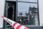 Gerningsmænd forsøgte en aften at knuse en rude og kaste en molotovcocktail ind i en frisørsalon på Valby Langgade i København. Det mislykkedes. Dagen efter lykkedes det dem at knuse en rude og kaste en molotovcocktail. Nu er i alt tre anholdt i sagen. (Arkivfoto).