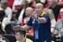 Talant Dujshebaev står på sidelinjen