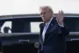 Trump vinker